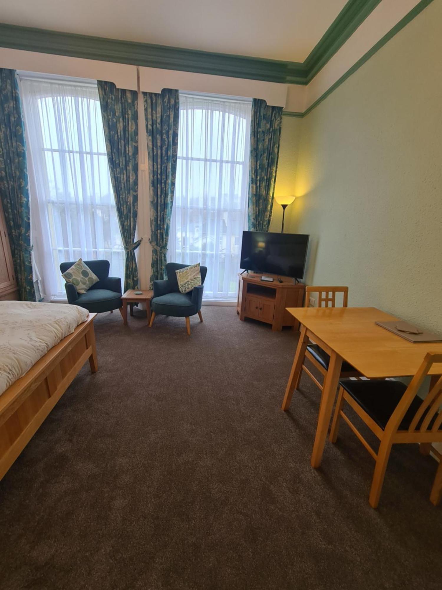 Meadowside Holiday Apartments Torquay Esterno foto